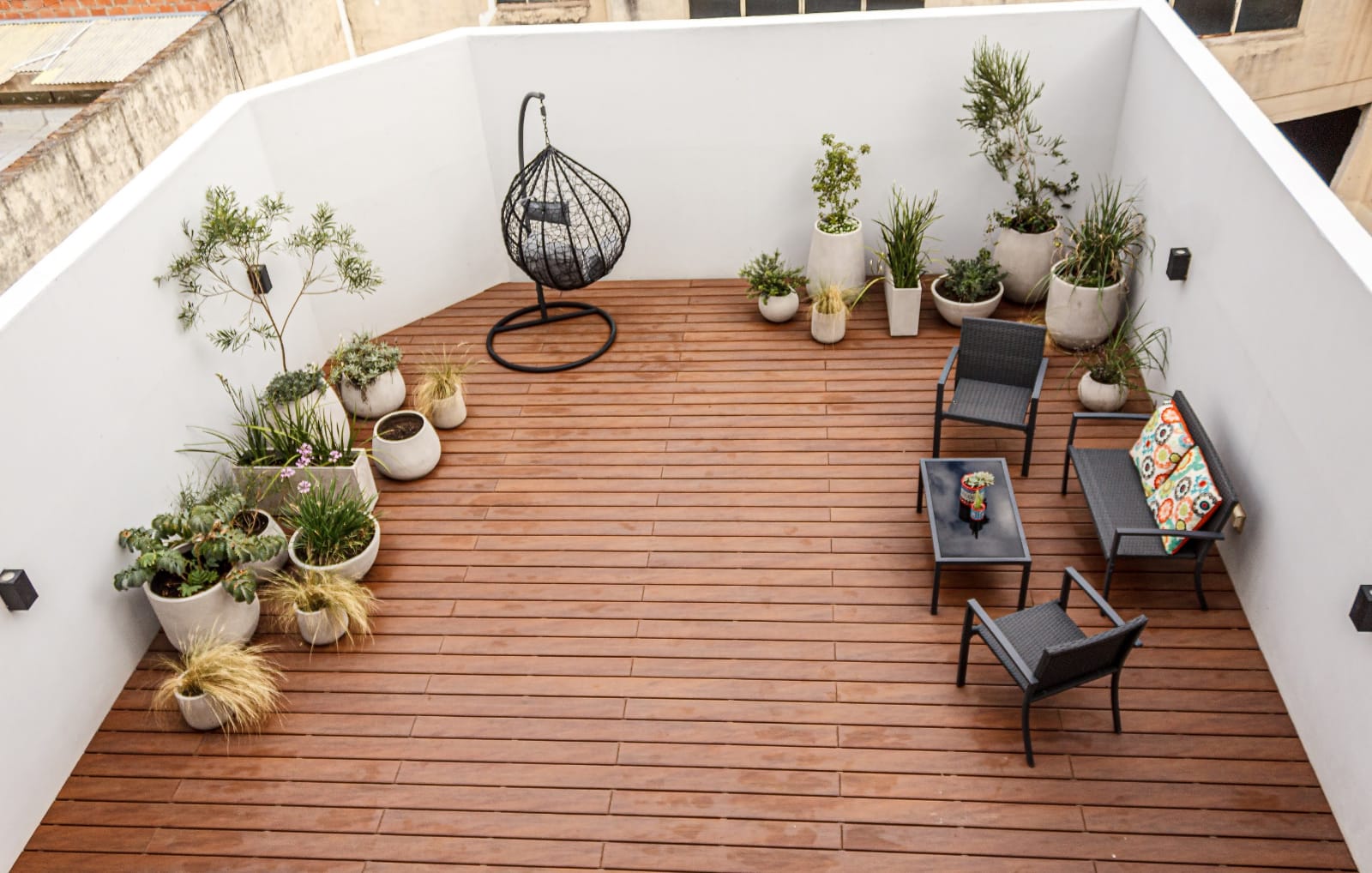 Terraza LEVEL Suites